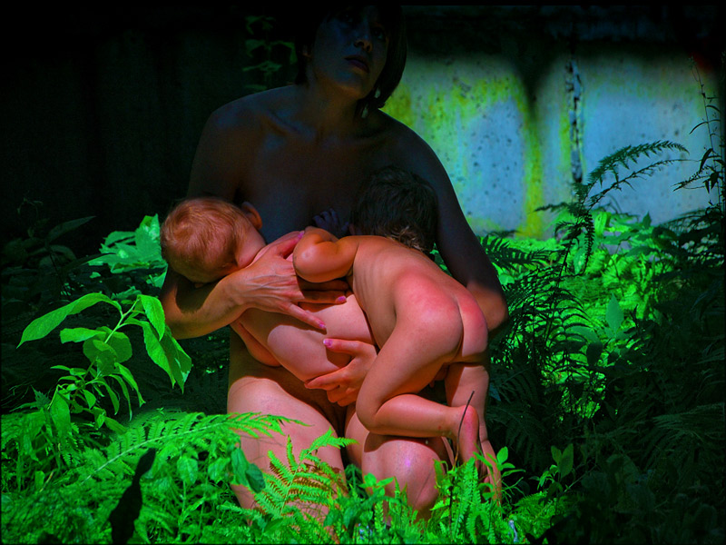  Nursing Mother