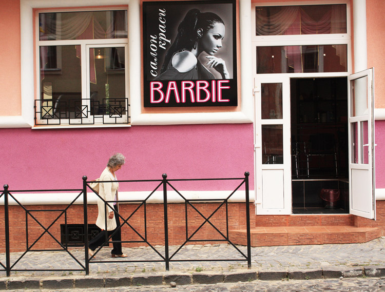  Barbie
