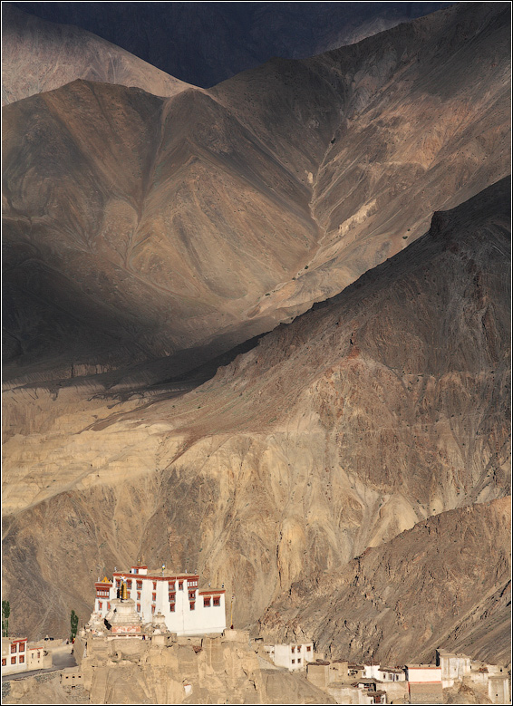  Lamayuru gompa...