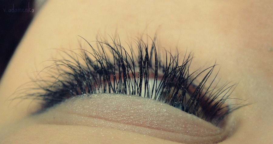  eyelashes