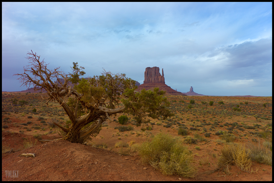  Monument Valley
