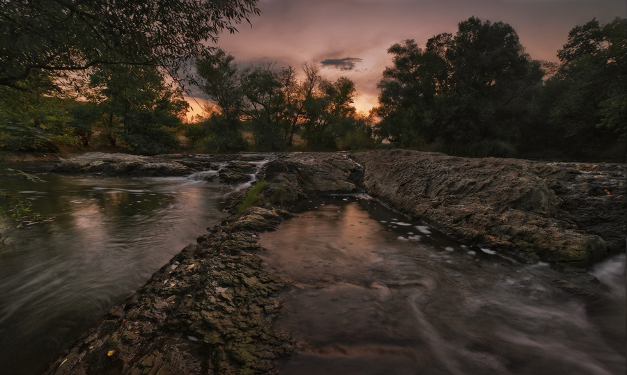  The river rapids