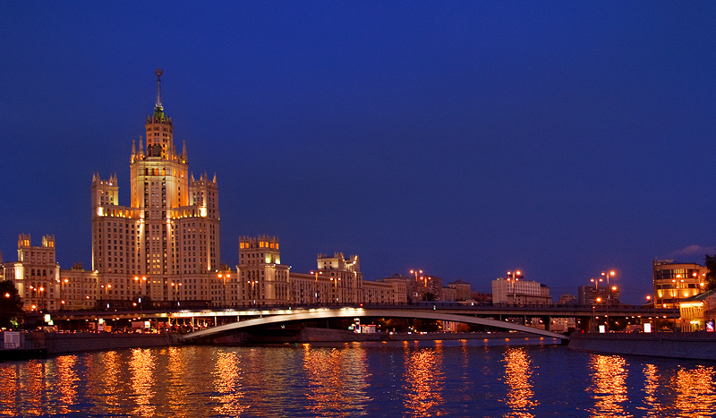  Moscow never sleep