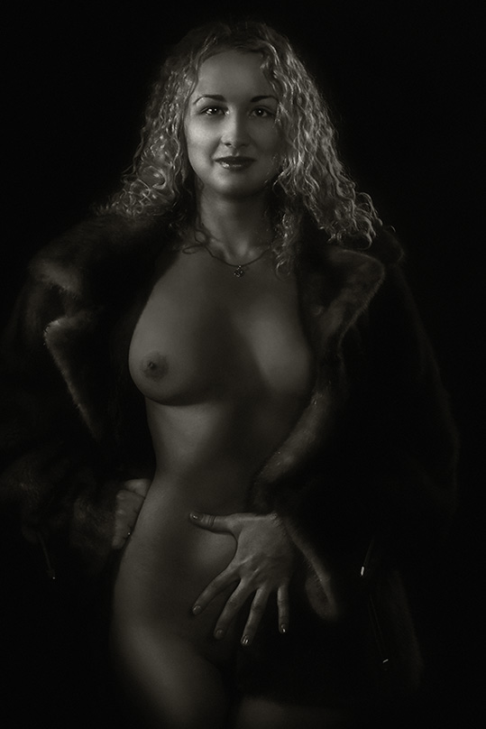  Simply nude 2