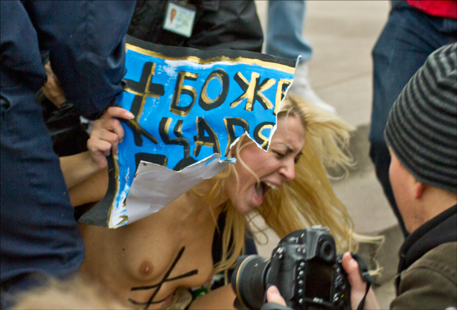  FEMEN   (3)