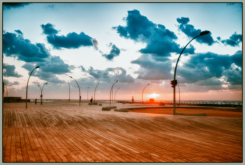  Tel-Aviv 5926