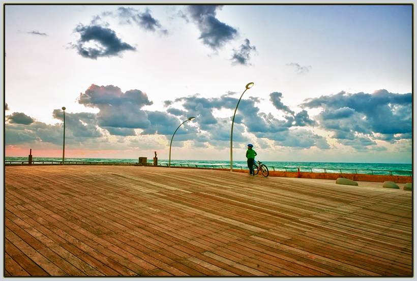  Tel-Aviv 5942