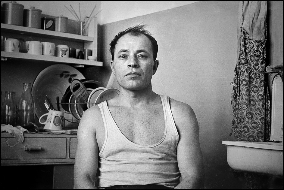   ( 1971)