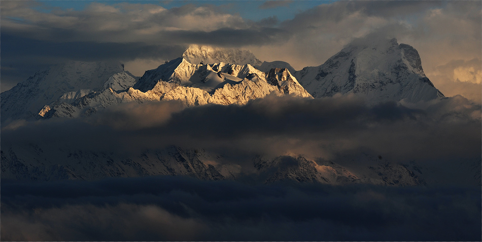  Gahesh Himal  !