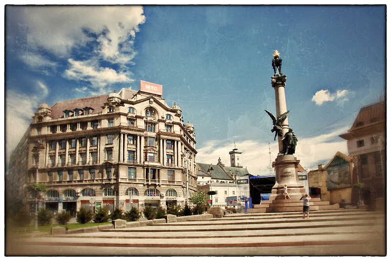  Lvov 3681