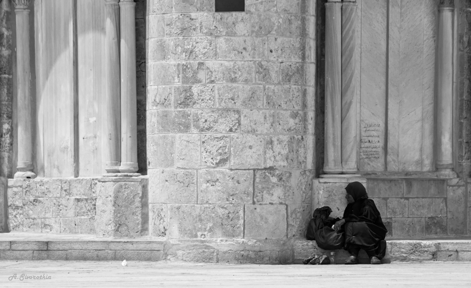  Woman in black