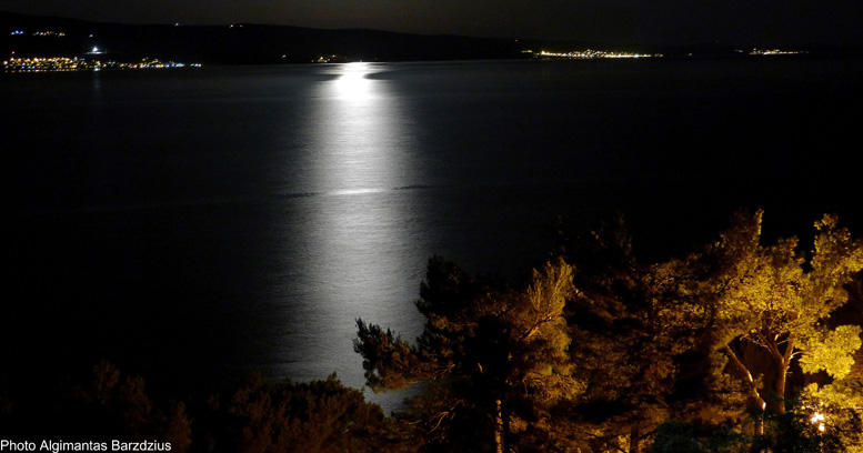  A Moon way