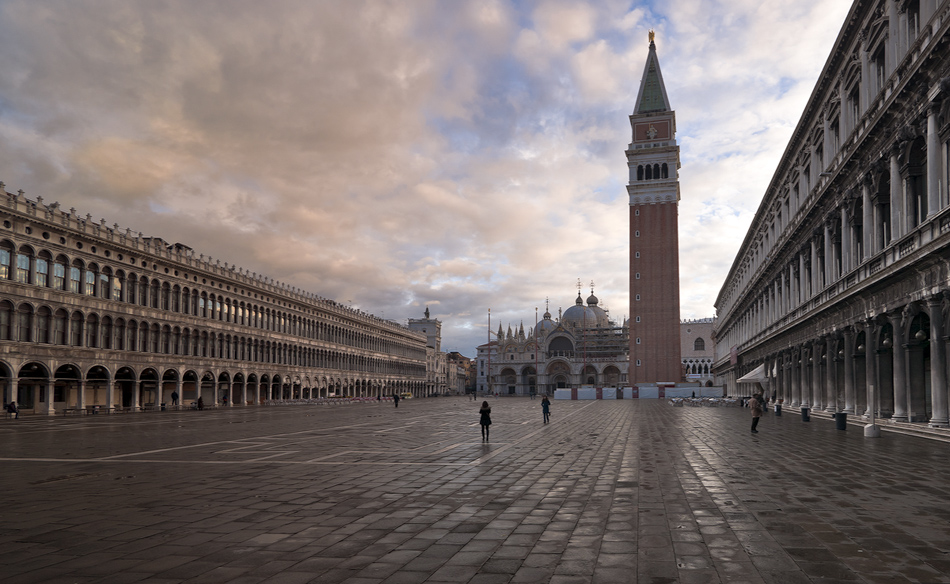  Venezia ...