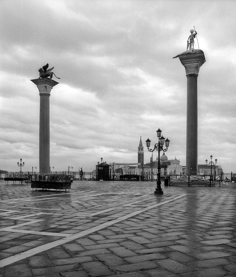  Venezia ... 