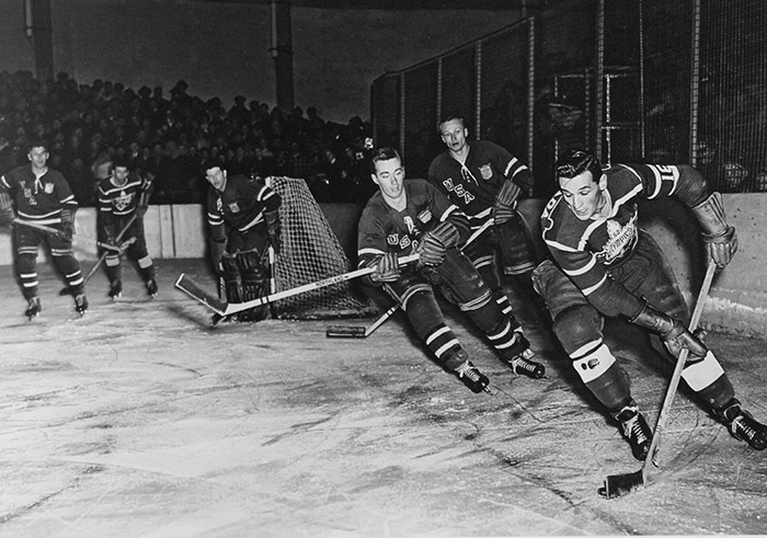   . 1952