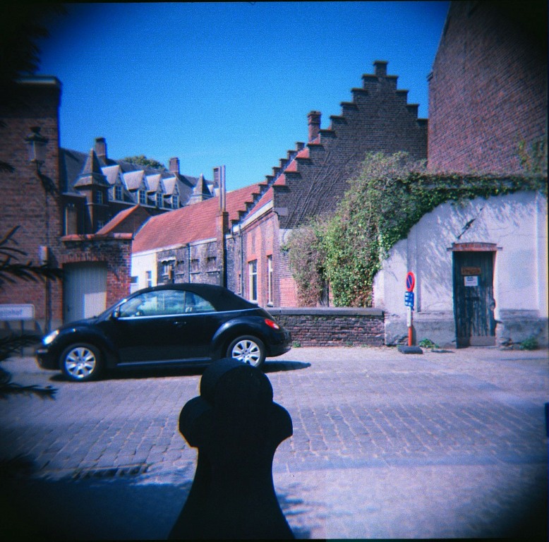  B.