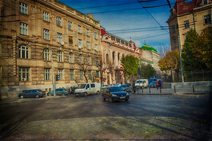  Lvov 3853