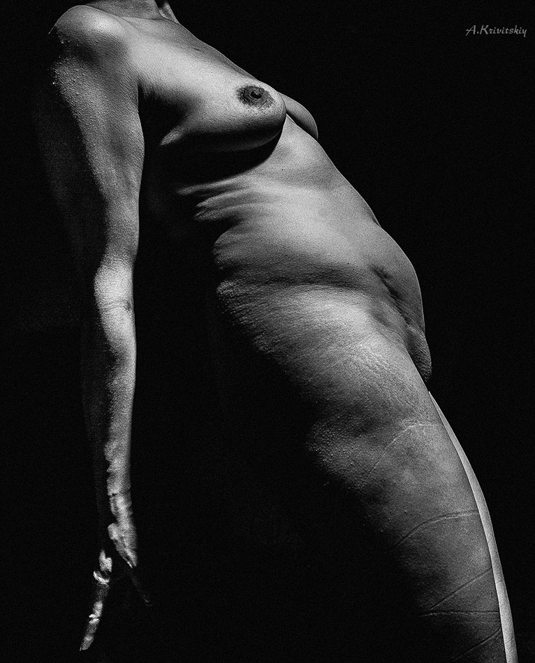  Flesh hyperrealism in photography. 