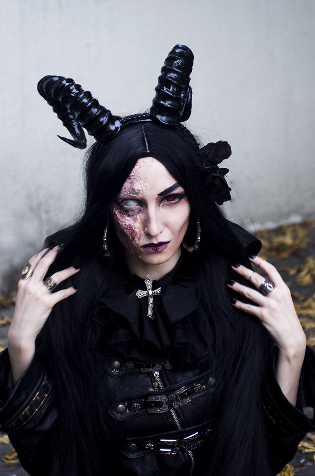  Lord of Shadows (4)