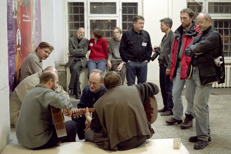  , 2004