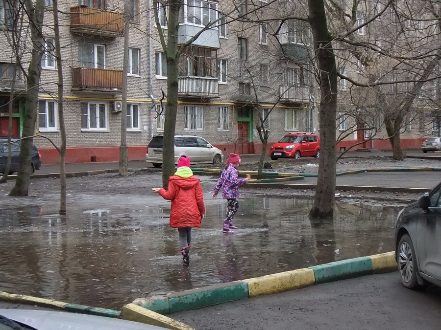    (Moscow`s Sprin
