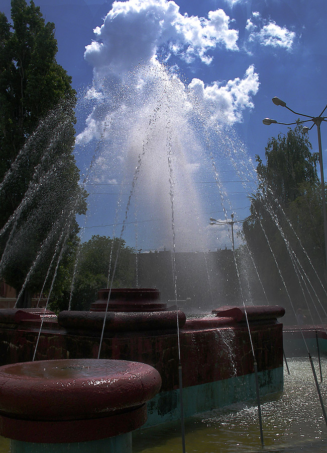  The fountain in the sky