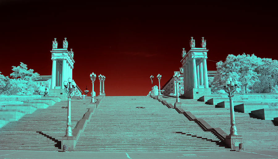  Another world