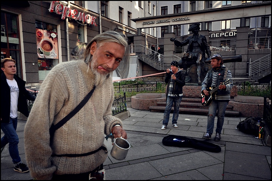  ***