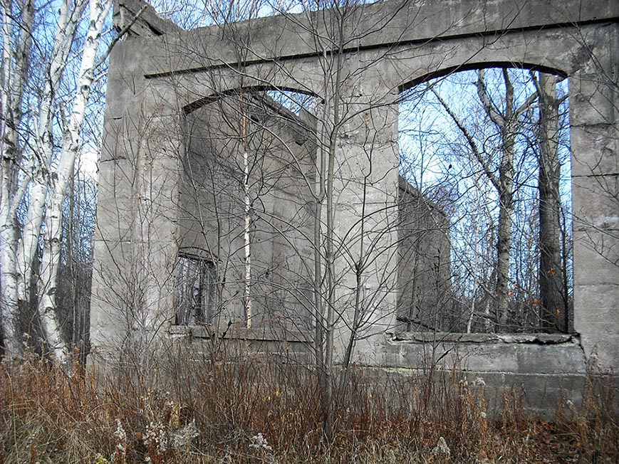 ���������� ****