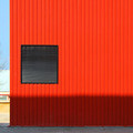 Red wall, Black square