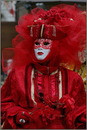 Maschera in rosso