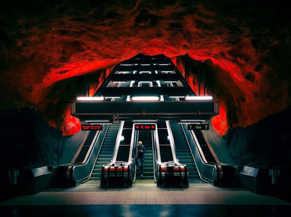 Rådhuset Metro Station, Stockholm.