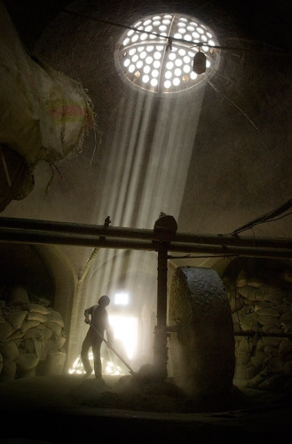 Iran - Yazd - 2007. Photo by Mark Edward Harris