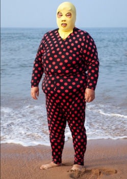 Philipp Engelhorn. Qingdao Beach