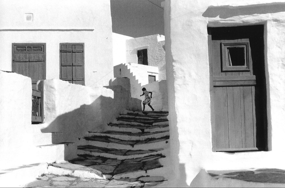  Greece (Girl on Stairs)Cartier-Bres