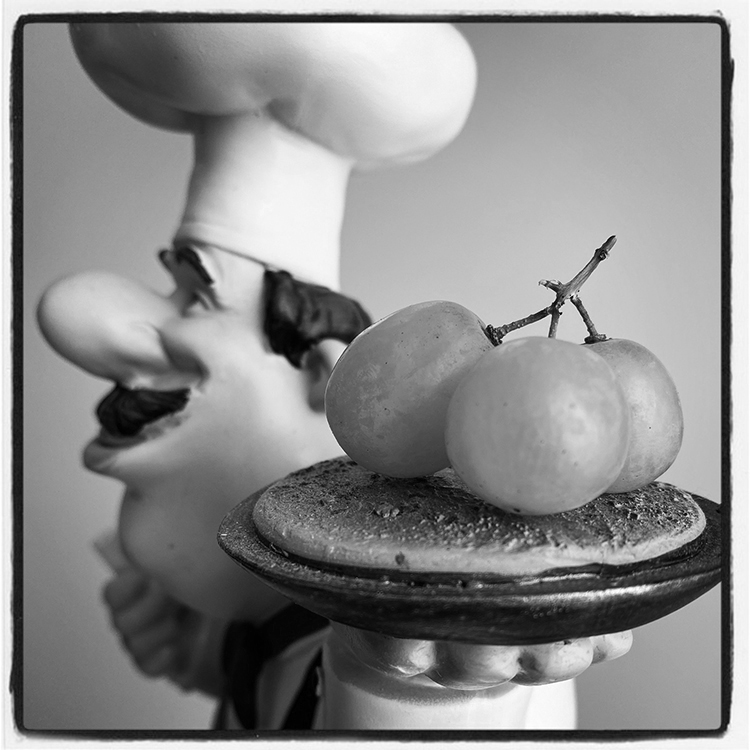  BW
