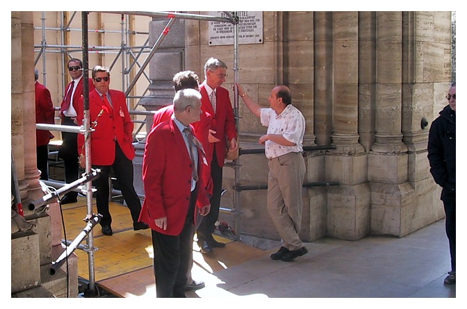  Men in Red