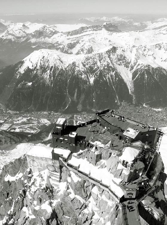  l'Aiguille du Midi, 3842 