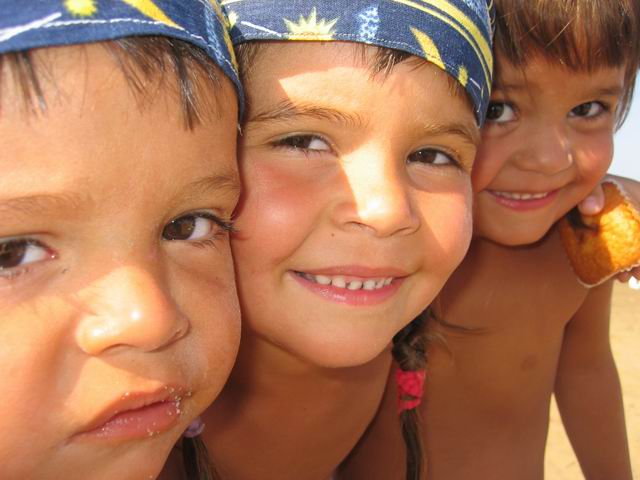  Tri bandita