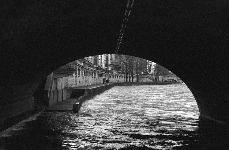   . Paris