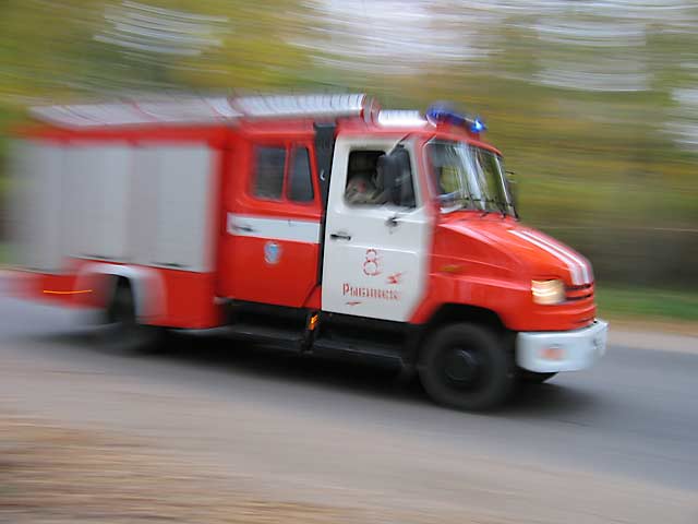  !
