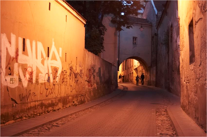  Vilnius 2.  .