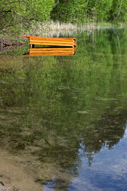  ڣ ..
