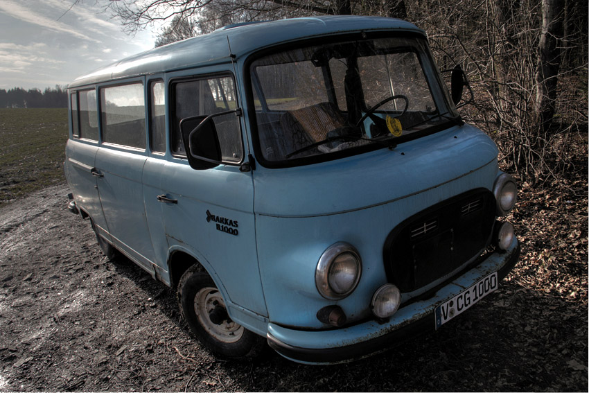  B1000