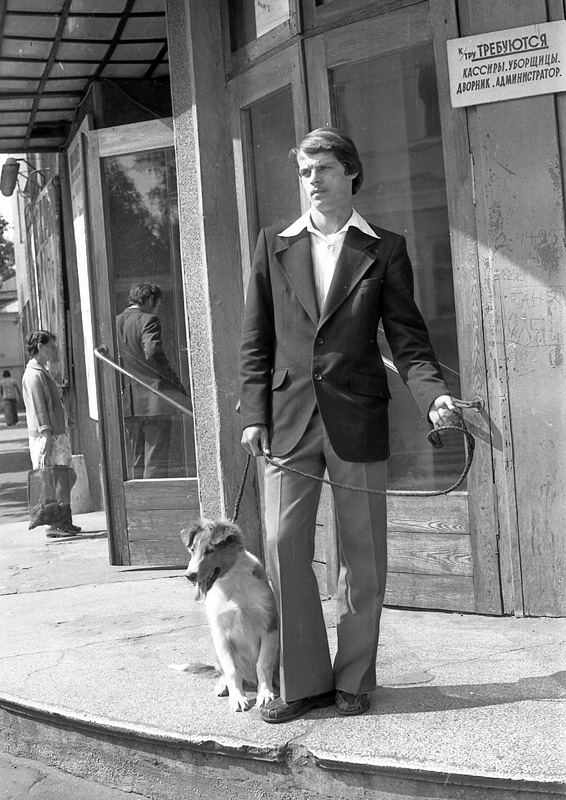   (1979)