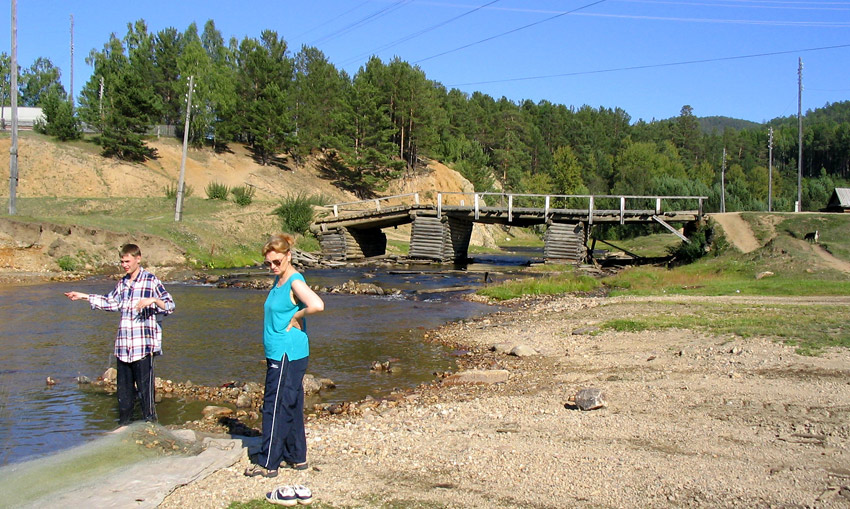  ,  2004