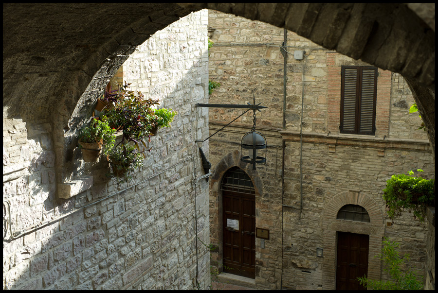  Assisi