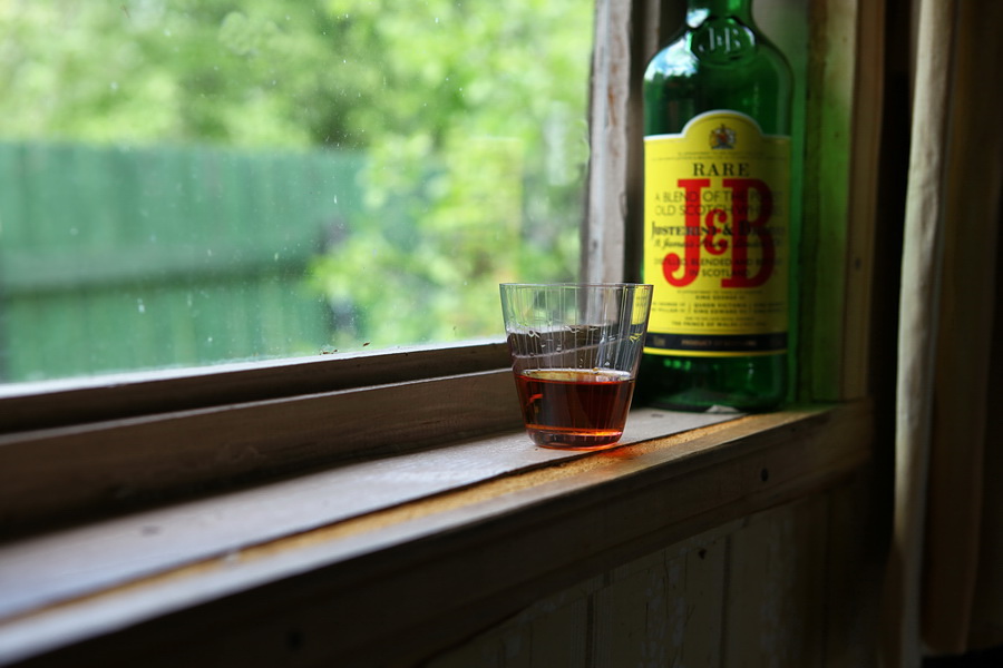  Weekend.