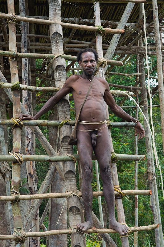  Korowai