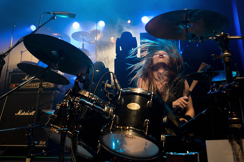  [drummer]